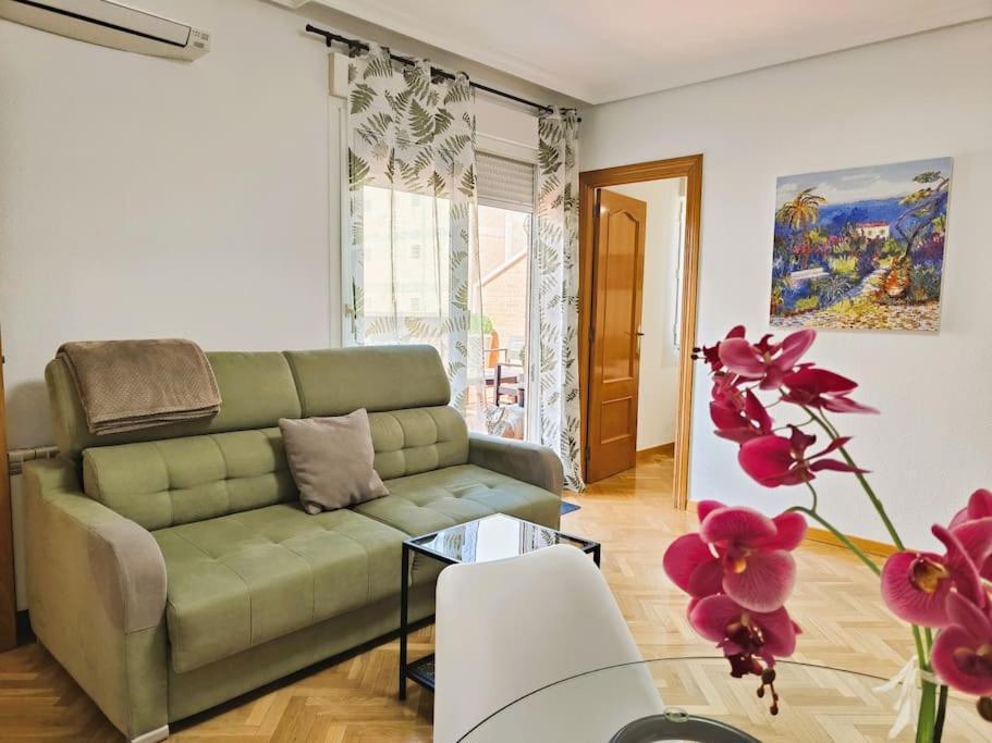 Apartamentos Turisticos Seviro Madrid Exterior foto